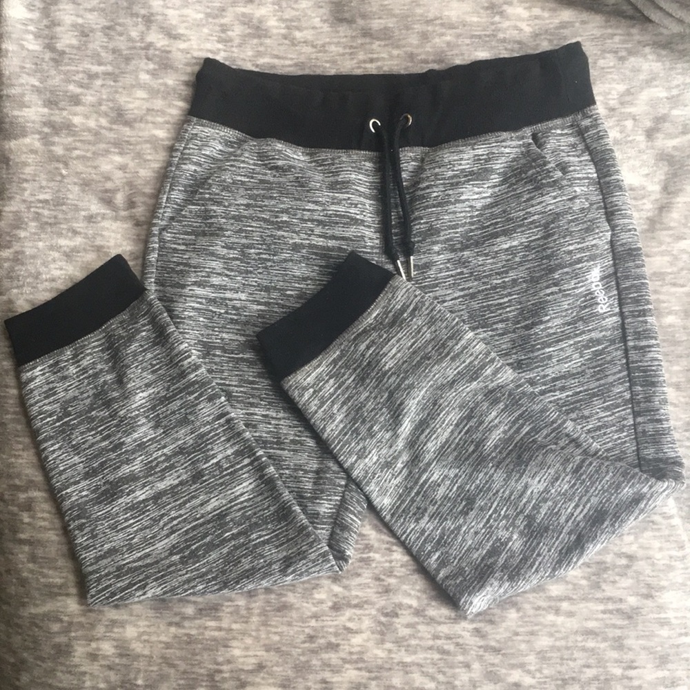 Reebok Gray Capri pants